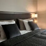 Boreas Hotel *